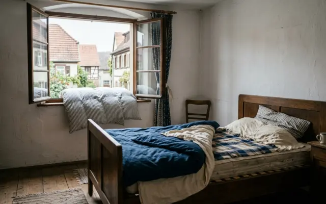 Betten lüften: warum das Bett morgens offen bleibt